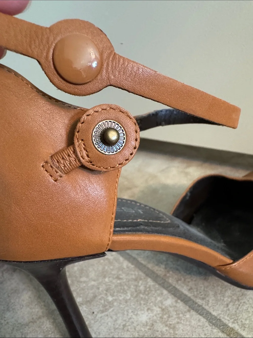 Nine West classic brown